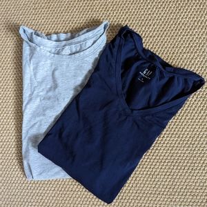 Bundle of two gap pregnancy t-shirts